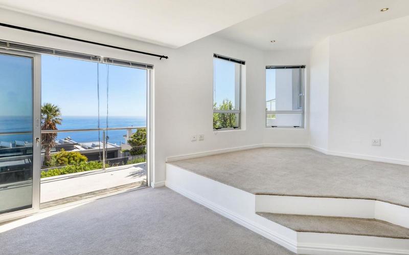 4 Bedroom Property for Sale in Camps Bay Western Cape